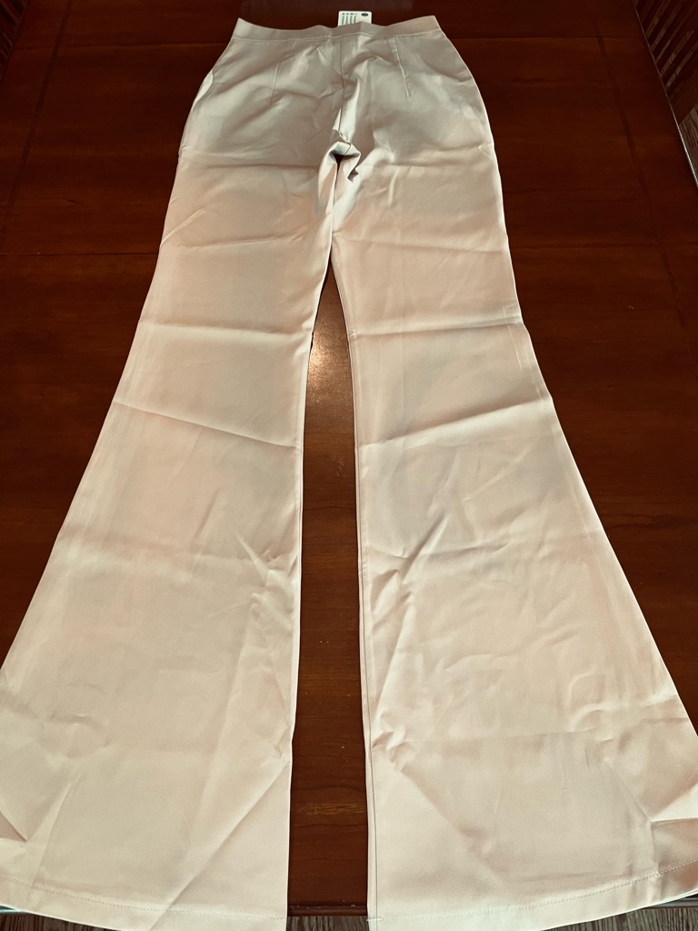 Elagia High Waisted Wide Leg Palazzo Pants Beige Sand Medium Nwt — image 8 of 8